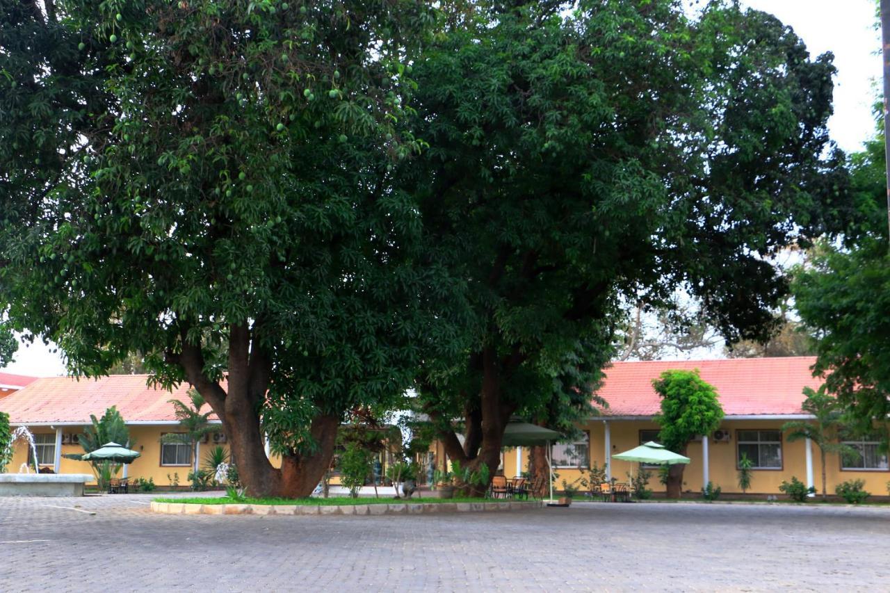 Oriental Swan Hotel Livingstone Exterior photo